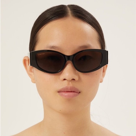 AUTHENTIC NEW BALENCIAGA SUNGLASSES BB0258S 001 - Picture 4 of 7